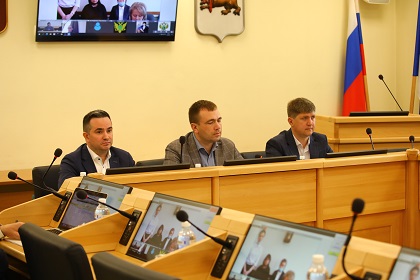 Комитет по госстроительству рекомендовал принять законопроекты в сфере местного самоуправления